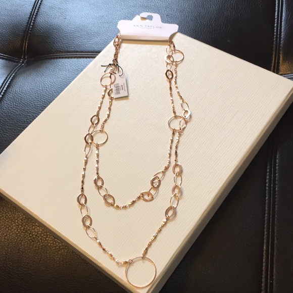 Rose goldtone long layering necklaces - Picture 2 of 3